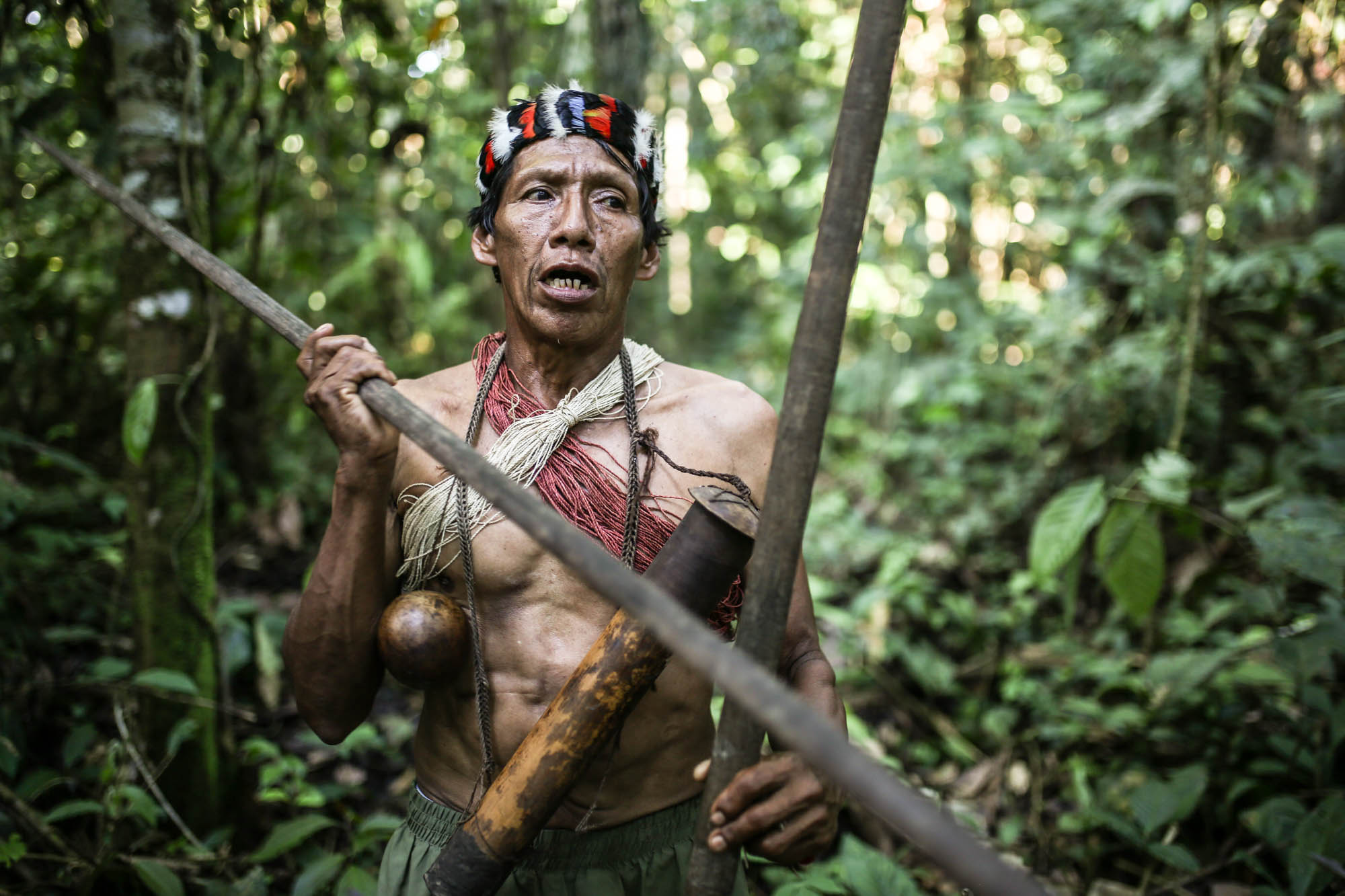 Негритянка в джунглях. Племя ваорани Амазонка.