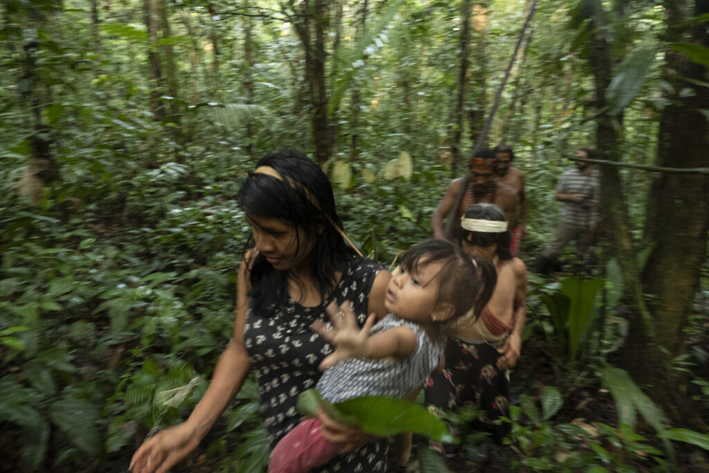 SUPERVIVENCIA EN LA SELVA AMAZÓNICA - Escuela Española de